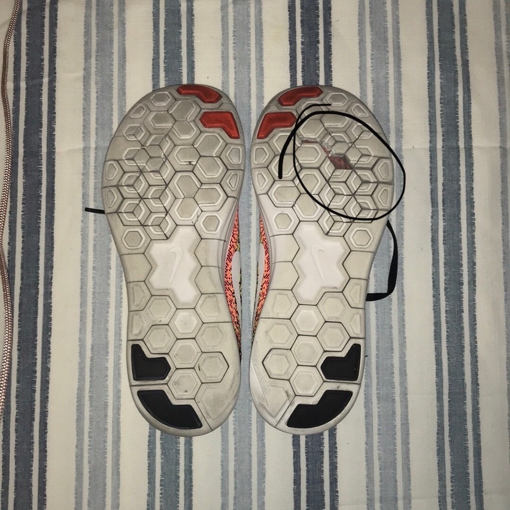 nike free run distance wolf grey/black -green atomic orange. 8.5. See photos - Picture 9 of 12